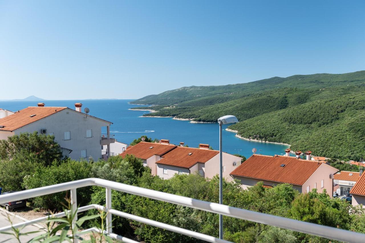 Apartment Cami -Stylish Apartment With A Beautiful Seaview Rabac Eksteriør bilde