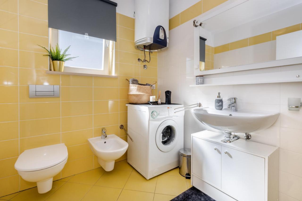 Apartment Cami -Stylish Apartment With A Beautiful Seaview Rabac Eksteriør bilde